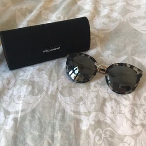 Dolce & gabbana tortoise shell sunglasses